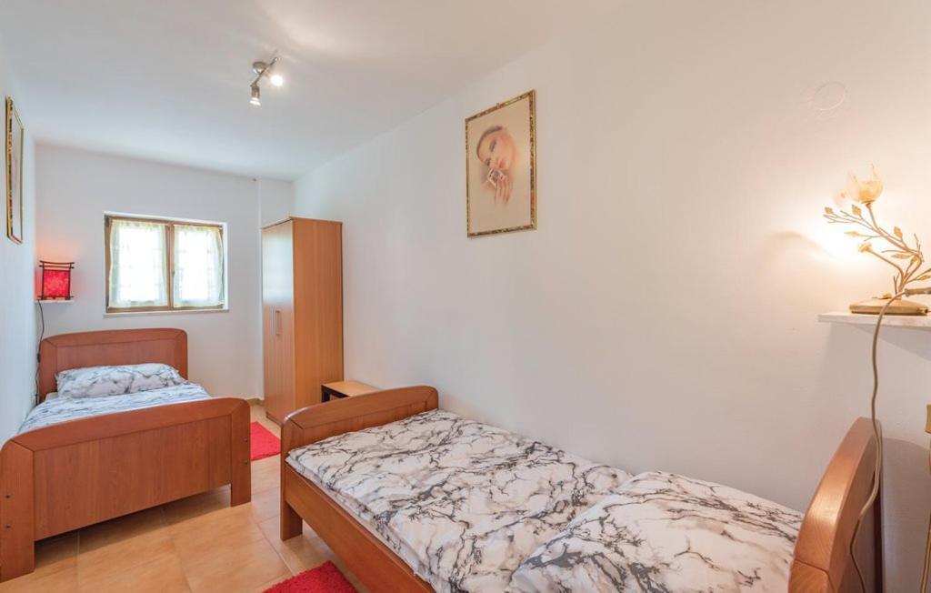 Apartman Aja Kaštelir Eksteriør bilde